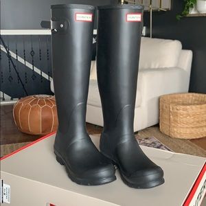 ❤️SOLD❤️ N E W Hunter boots (matte)
